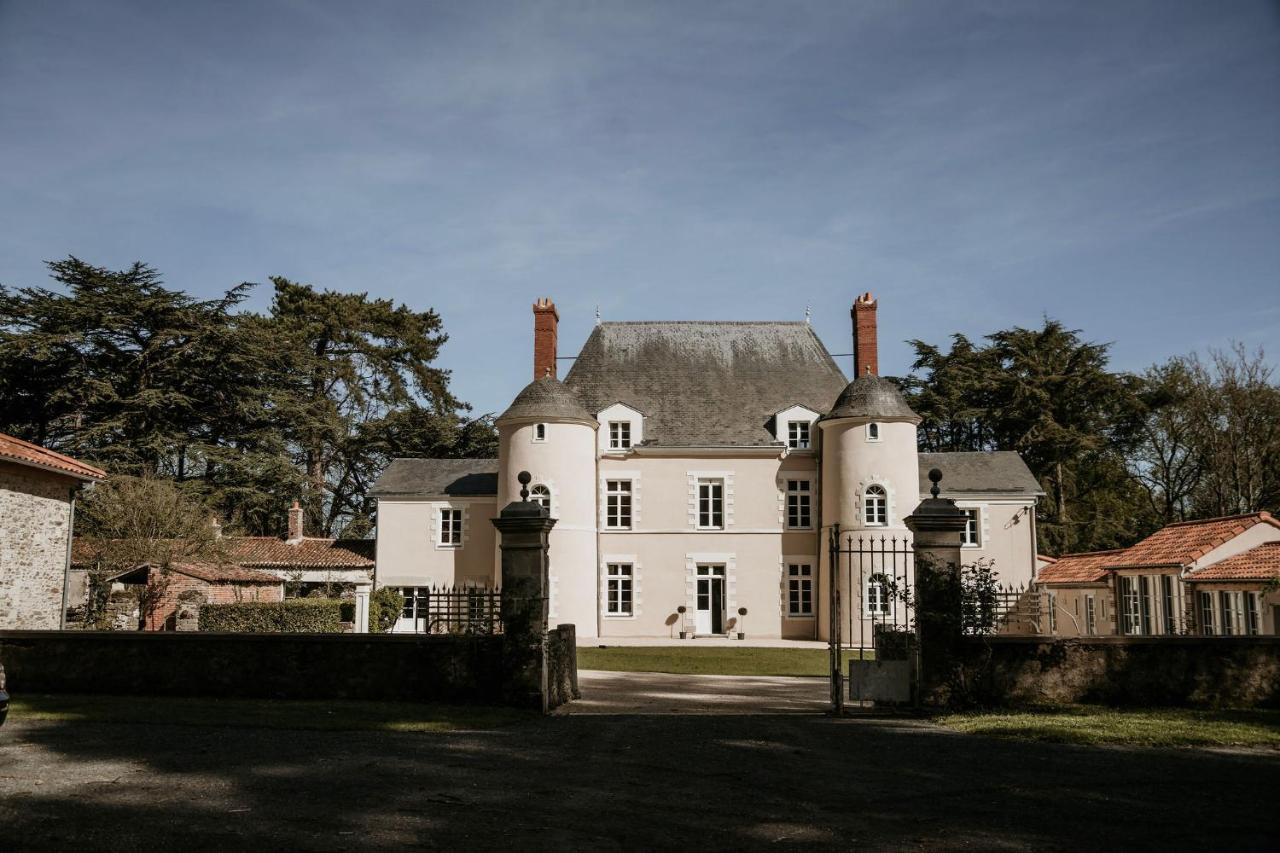 Chateau de La Mazure La Chapelle-Basse-Mer Exterior foto