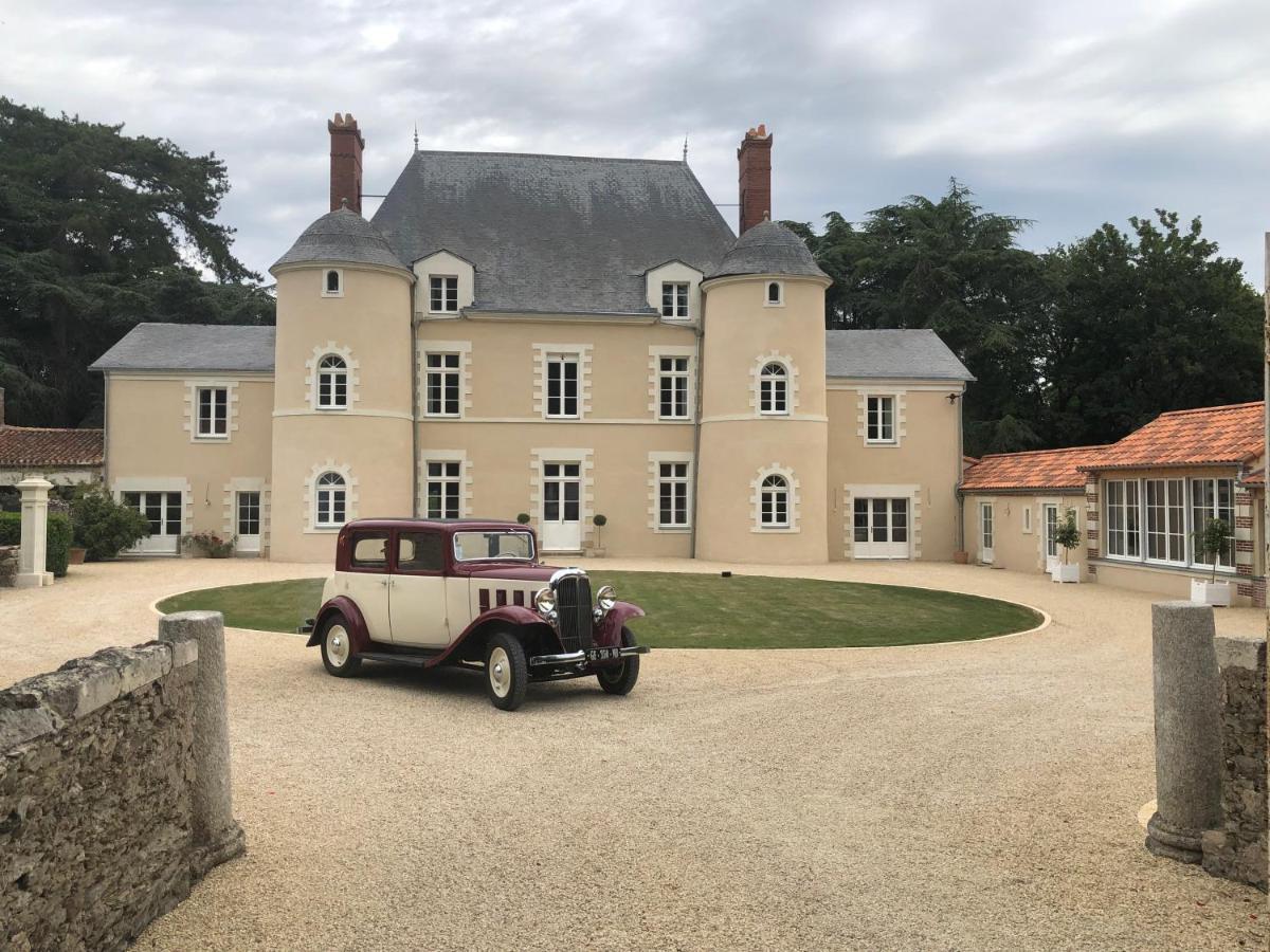 Chateau de La Mazure La Chapelle-Basse-Mer Exterior foto